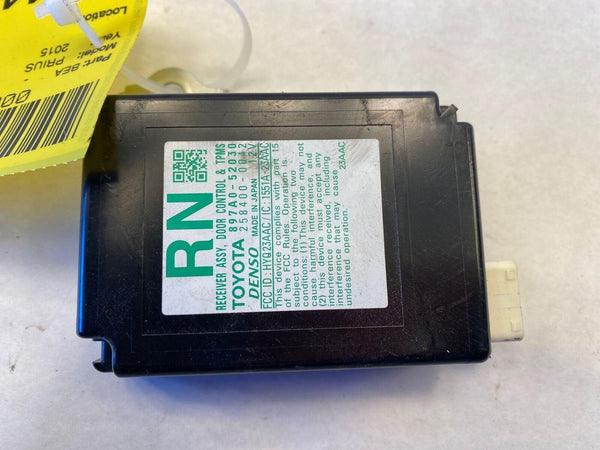 2015 TOYOTA PRIUS C Hatchback Door Receiver Control Module & TPMS 897A0-52030