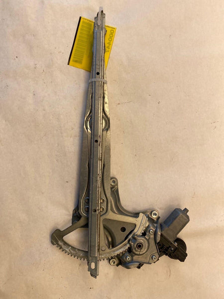 2012 - 2019 TOYOTA PRIUS C Front Door Window Regulator Right Passenger Side RH