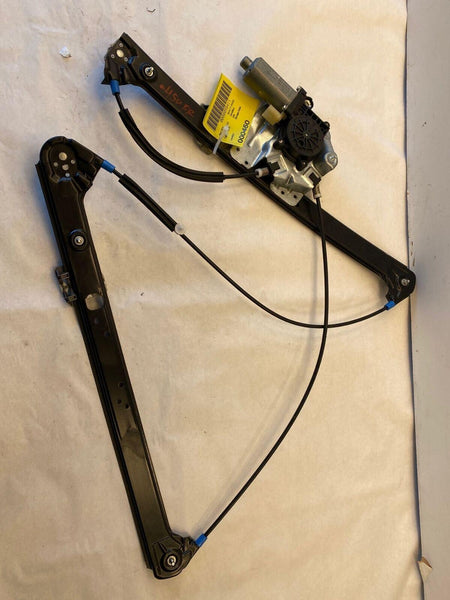 2000-2006 BMW X5 3.0L Front Electric Door Window Regulator Right Passenger Side