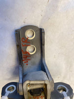 2006 TOYOTA PRIUS Hatchback Front Door Upper 7 Lower Hinge Right Passenger Side