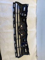 2015 - 2017 TOYOTA PRIUS 1.5L Hatchback Upper & Lower Bumper Grille Assembly G