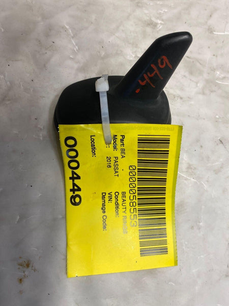 2016 VOLKSWAGEN PASSAT 1.8L Sedan Radio Roof Sharks Fin Antenna Rear Mounted G