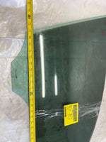 2012 - 2020 VOLKSWAGEN PASSAT Front Door Glass Window Right Passenger Side RH G