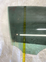 2012 - 2020 VOLKSWAGEN PASSAT Front Door Glass Window Right Passenger Side RH G