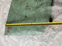 2010 - 2011 TOYOTA PRIUS Hatchback Front Door Glass Window Right Passenger Side