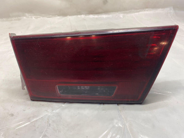 2009-2010 HYUNDAI SONATA SE Limited Tail Light Lamp Assy Lid Mounted Right Side