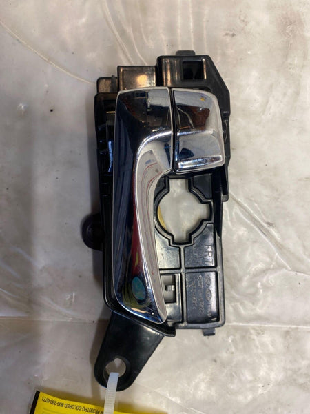 2009-2010 HYUNDAI SONATA SE Limited Front Inside Door Handle Left Driver Side LH