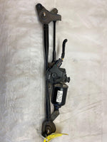 2006-2010 HYUNDAI SONATA SE Limited Windshield Wiper Transmission Linkage Motor