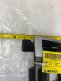 2009-2010 HYUNDAI SONATA Heater A/c Control w/ Air Vents and Radio trim Surround