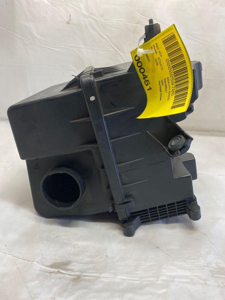 2009 - 2010 HYUNDAI SONATA Sedan 2.4L A/T Air Cleaner Filter Box Housing G