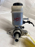 2006 - 2010 HYUNDAI SONATA 1.5L Brake Master Cylinder w/ Reservoir Bottle Tank