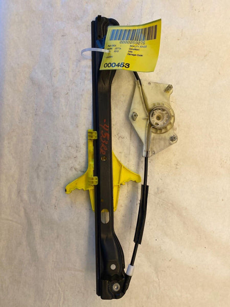 2005-2010 VOLKSWAGEN JETTA Rear Electric Power Window Regulator Right Passenger