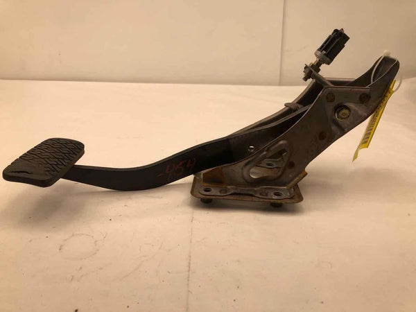 2004 TOYOTA COROLLA 1.8L Automatic Transmission Brake Gas Pedal Assembly OEM