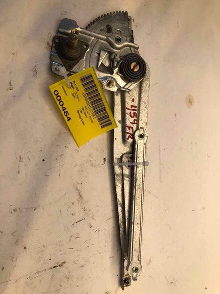 2003-2008 TOYOTA COROLLA Front Manual Door Window Regulator Right Passenger Side