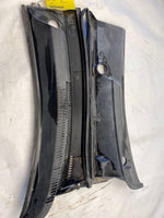 2008 TOYOTA PRIUS Windshield Wiper Cover Cowl Panel Grill Passenger & Left Side