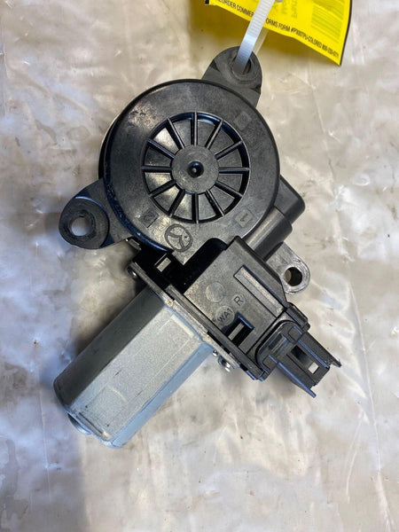 2014 - 2018 MAZDA 3 Grand Touring Front Power Window Motor Right Passenger Side