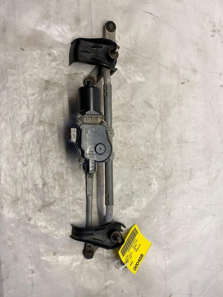 2014 - 2018 MAZDA 3 Grand Touring Front Wiper Transmission Linkage w/ Motor OEM