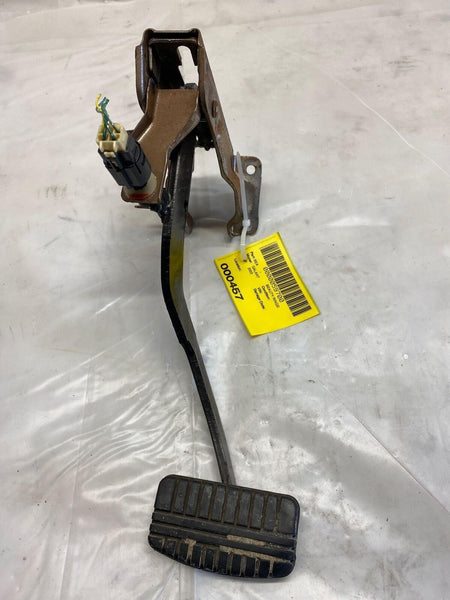 2003 MITSUBISHI GALANT Automatic Transmission Brake Gas Pedal Assembly Bracket
