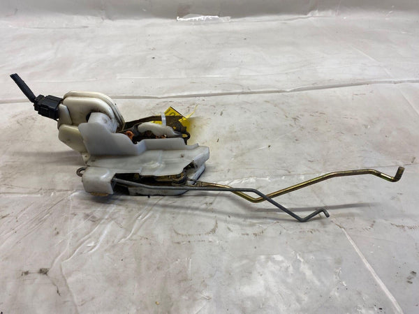 2002 - 2003 MITSUBISHI GALANT Front Door lock Latch Actuator Left Driver Side LH