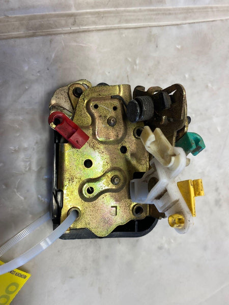 2001-2010 CHRYSLER PT CRUISER Rear Door Lock Latch Assembly Left Driver Side LH