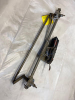 2001 - 2005 CHRYSLER PT CRUISER Windshield Wiper Transmission Linkage w/ Motor