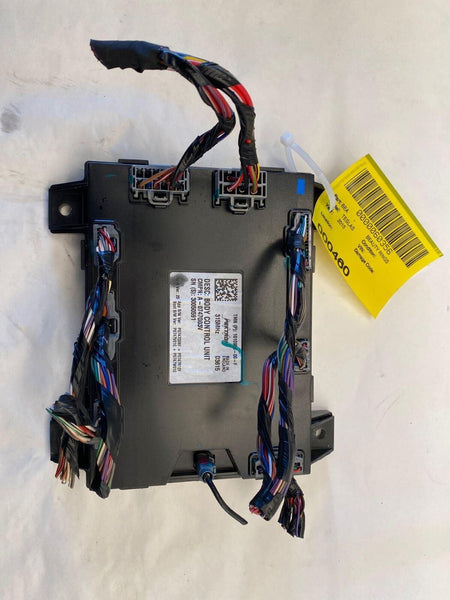 2015 TESLA S Body Control Module Unit BCM PIN 1010906-00-F OEM