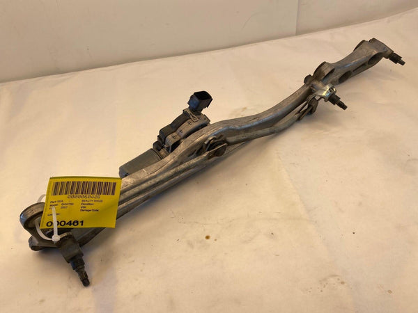 2006 - 2008 BMW 750 SERIES Windshield Wiper Transmission Linkage with Motor