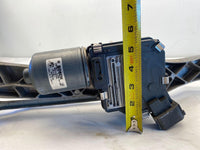 2006 - 2008 BMW 750 SERIES Windshield Wiper Transmission Linkage with Motor