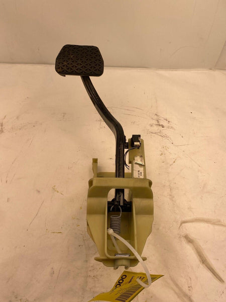 2007 BMW 750 SERIES Foot Floor Brake Stop Pedal Assembly w/ Mounting Bracket OEM