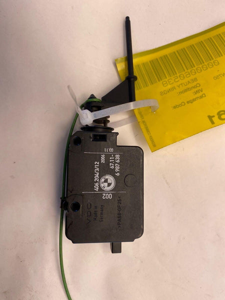 2007 BMW 750 SERIES Fuel Filler Door Release Lock Actuator PIN 67116987638 OEM