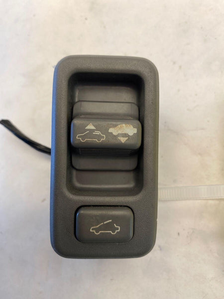 2000 ACURA RL Power Sunroof Sun Roof Moonroof Control Button Switch OEM