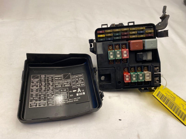 2000 - 2004 ACURA RL Engine Compartment Fuse Relay Junction Box OEM