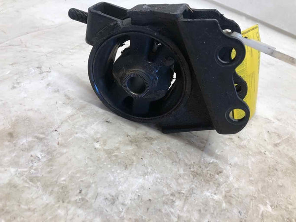 2002 HYUNDAI XG350 3.5L Sedan Front Right Engine Anchor Mount