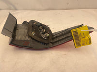 2003-2005 HONDA ACCORD Passenger Tail Light Lamp Quarter Panel Mounted Right RH