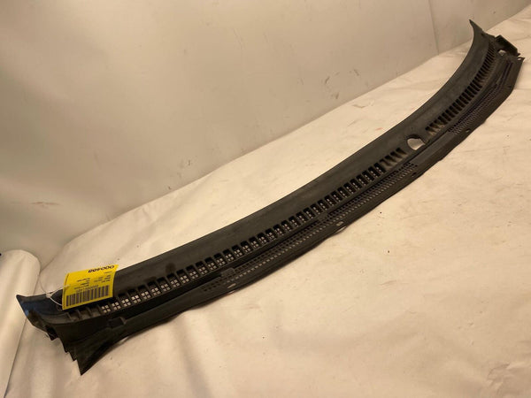 2003 MAZDA PROTEGE Windshield Wiper Cowl Vent Trim Driver Side & Passenger Side