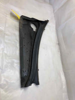 2004 CHRYSLER PT CRUISER Windshield Wiper Cowl Vent Trim Right Passenger Side RH