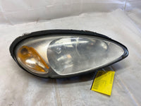 2001 - 2005 CHRYSLER PT CRUISER Front Headlamp Assembly Right Passenger Side OEM