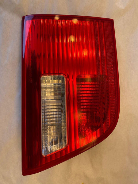 2004 - 2006 BMW X5 Rear Tail Light Lamp Gate Mounted Right Passenger Side RH OEM