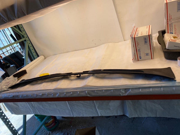 1999 JAGUAR XJ8 Front Windshield Cowl Panel Trim Vent Cover Exterior OEM
