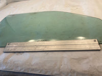 1998 - 2003 JAGUAR XJ8 Front Door Glass Window Right Passenger Side RH OEM