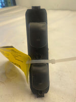 2002 SATURN VUE Dash Master Power Window Switch 22631234 Right Passenger Side