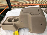 2002 - 2005 SATURN VUE Front Center Floor Console w/ Dual Cup Holder & Arm Rest