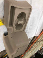 2002 - 2005 SATURN VUE Front Center Floor Console w/ Dual Cup Holder & Arm Rest