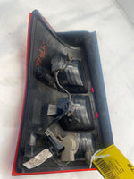 2002 - 2007 SATURN VUE Rear Tail Light Lamp Assembly Right Passenger Side OEM