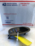 2002-2003 SATURN VUE Front Inside Door Handle w/ Door Lock Right Passenger Side