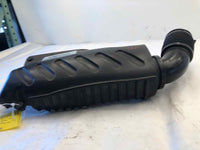 2002 SATURN VUE 3.0L Engine Air Intake Tube Resonator Air Duct OEM P/N 22691318