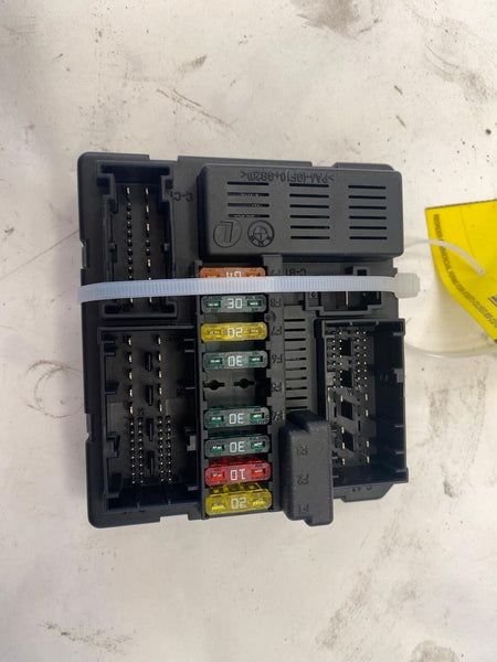 2007 BMW X3 Rear Power Distribution Control Module Unit 7560626 OEM