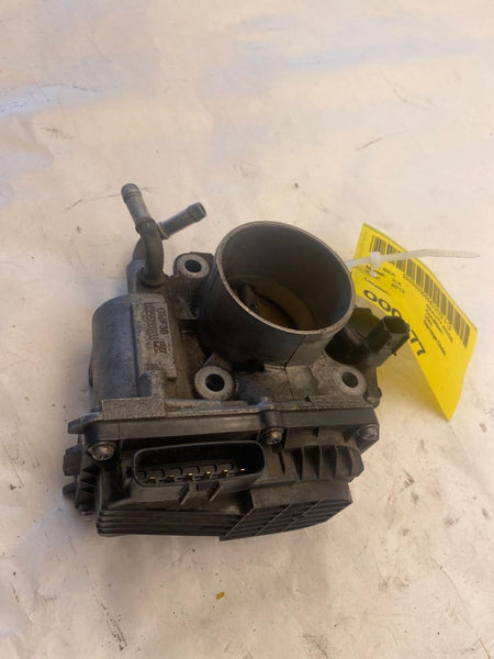 2013 - 2015 ACURA ILX 2.0L Fuel Injection Throttle Body Assembly w/ Actuator OEM