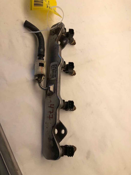 2013 ACURA ILX 2.0L 4 Cylinder Fuel Injection Rail with Injector Assembly OEM