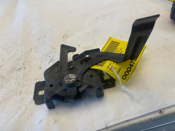 2005 TOYOTA PRIUS Hatchback 1.5L Front Hood Panel Lock Latch w/ Release Lever